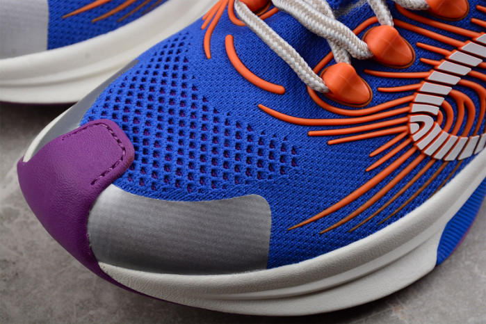 G*u*i1 sneaker