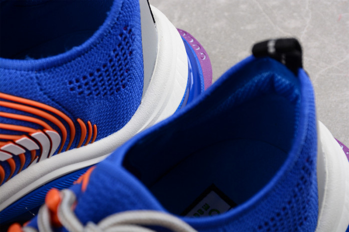G*u*i1 sneaker