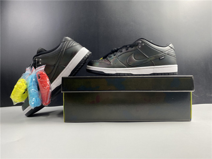 nike sb dunk low x civilist cz5123-001
