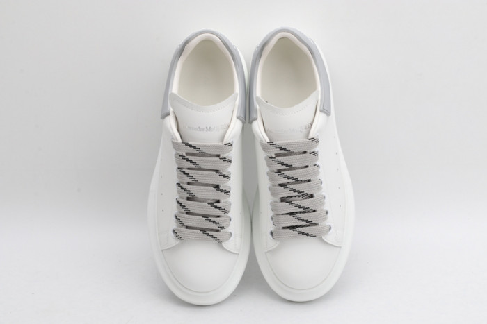 alexander mcq100038