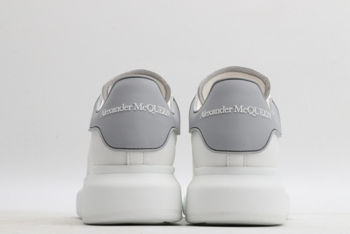 alexander mcq100038