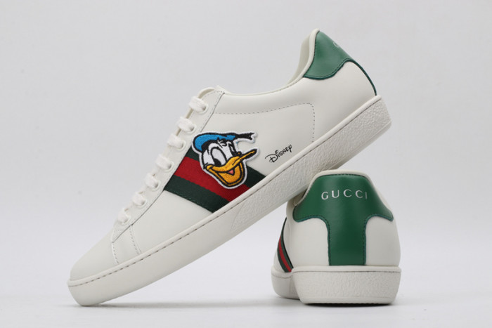 G*u*i sneaker g1000025