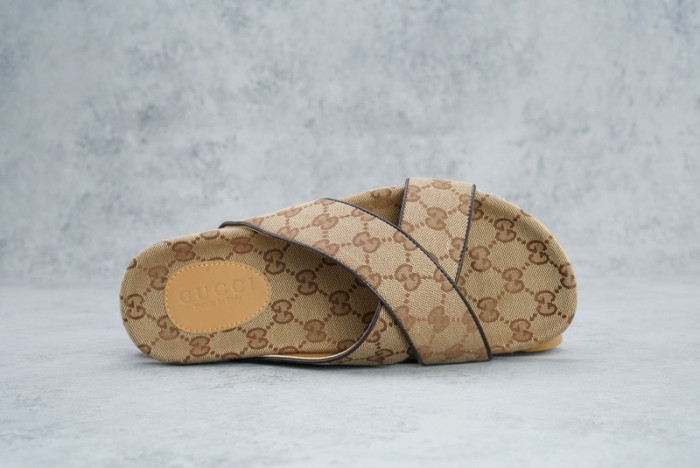 guc*i slide sandal