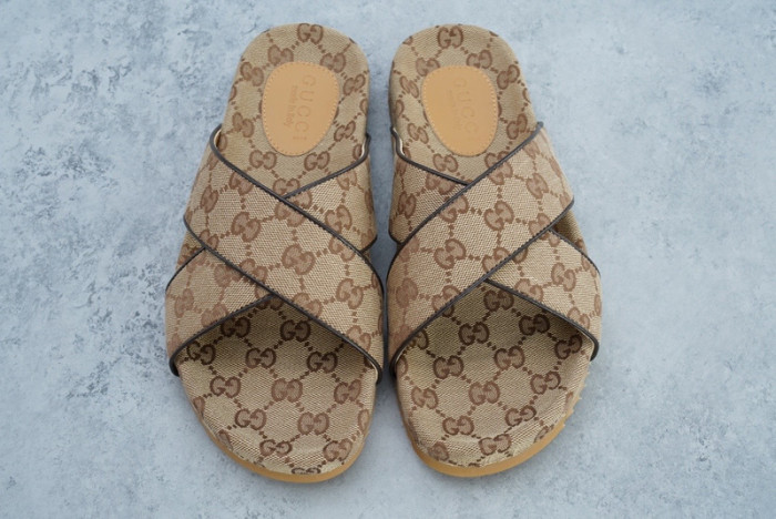 guc*i slide sandal