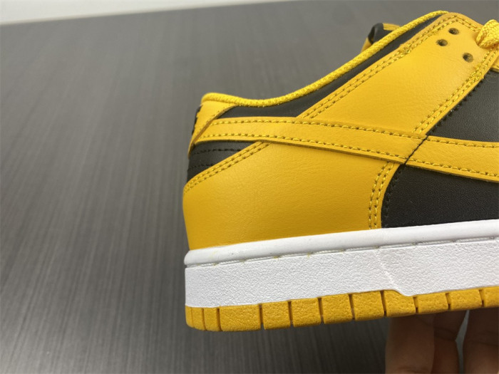nike dunk low goldenrod (2021) - dd1391-004