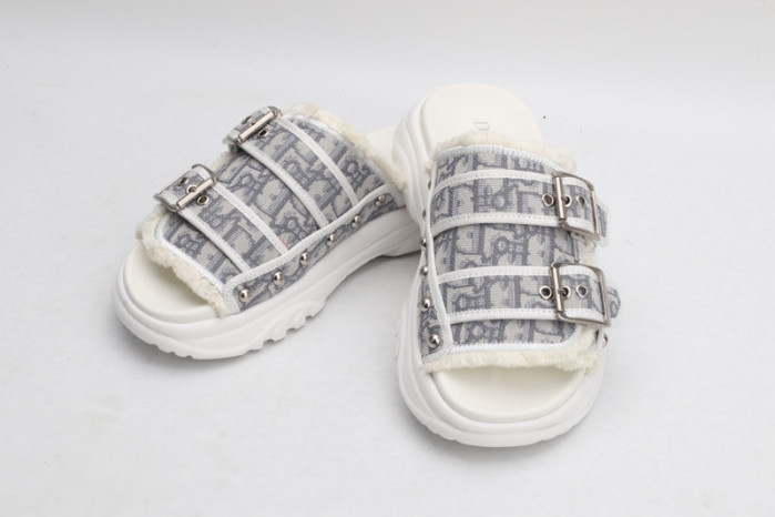 d1or sandal