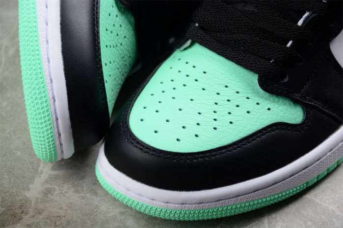 air jordan 1 retro high og green glow dz5485-130