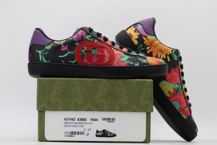 G*u*i sneaker g1000027