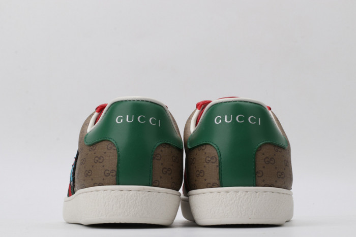 G*u*i sneaker g1000029