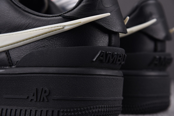 nike air force 1 low sp ambush black